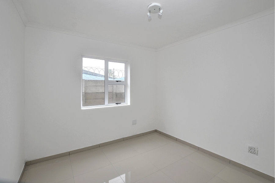 22 Bedroom Property for Sale in Oakdale Western Cape